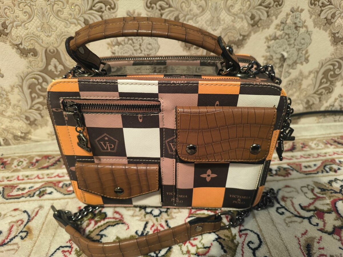 Винтажная сумка хорошего качес