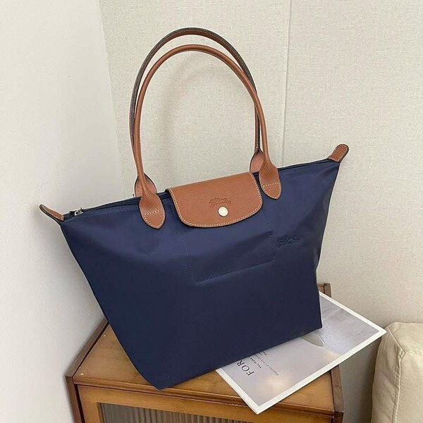 Sac à main longchamp élégant