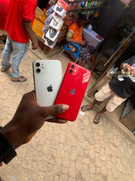 Apple iPhone 11 Rouge Reconditionné