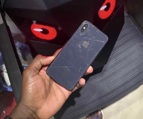 iPhone X simple sans Face ID