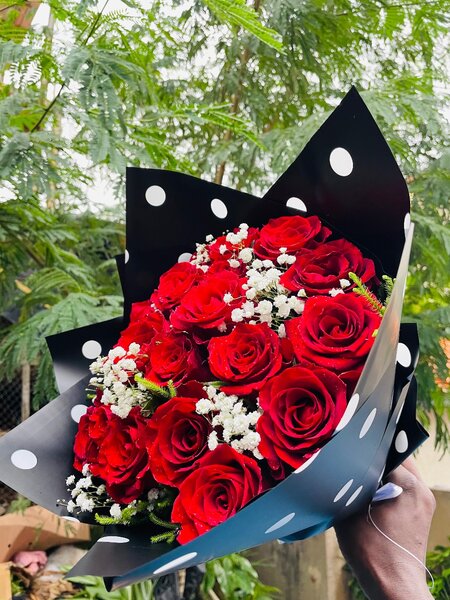 Bouquet de roses rouges luxueuses