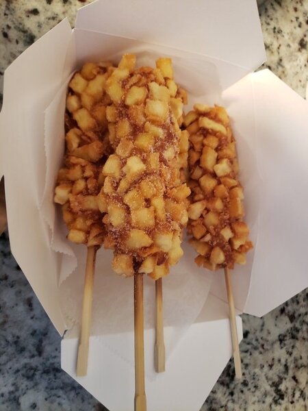 CORN DOG FROMAGE CROUSTILLANT