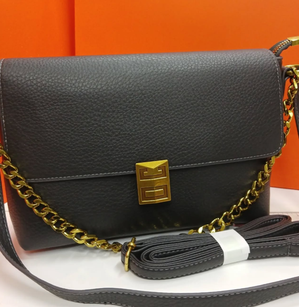 Аялдардын сумкасы