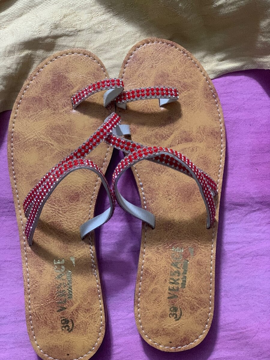 Sandales en cuir strass féminin