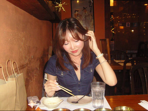 Samsung NV10 digital camera