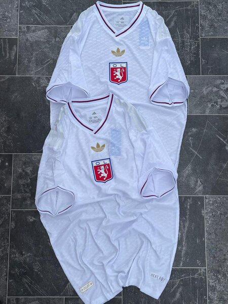 Maillot de football Lyonnais