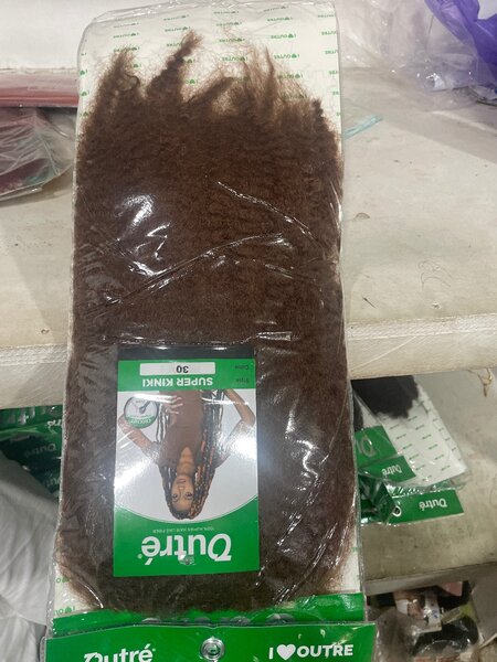 Cheveux naturels Super Kinki