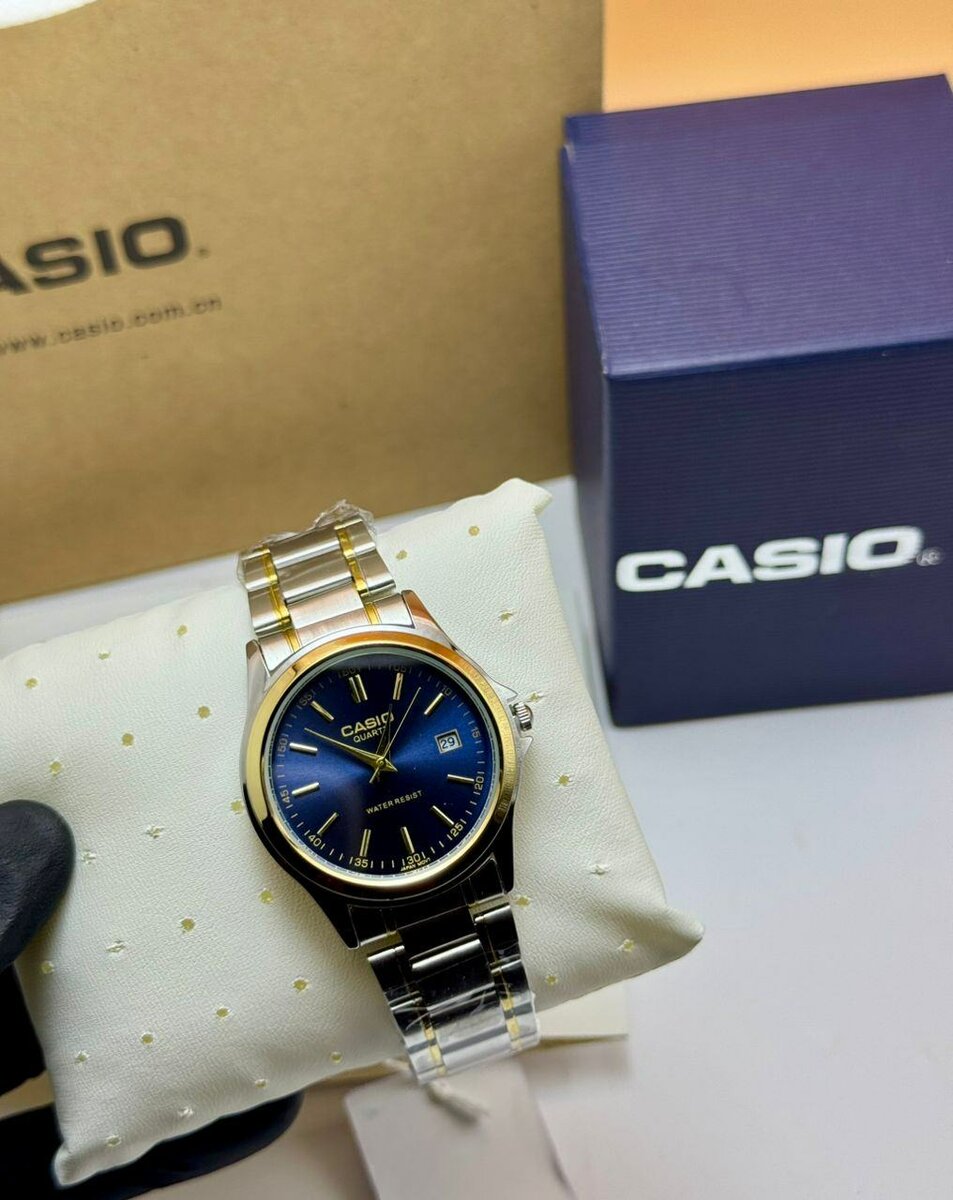 Montre luxe HOMME Casio