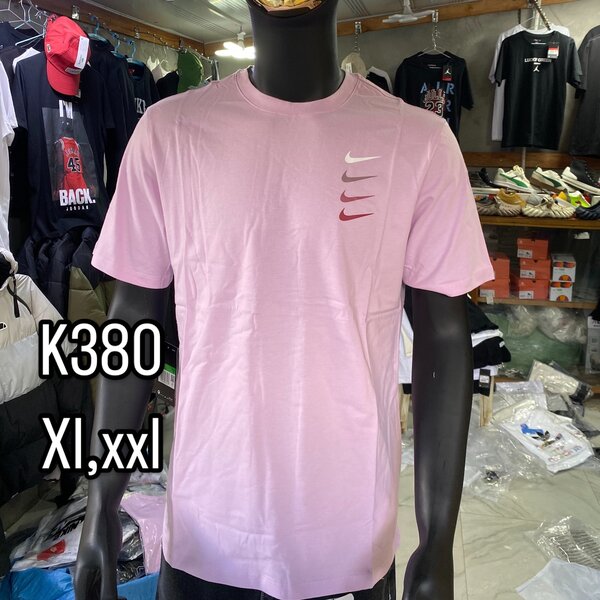 Nike t shirt