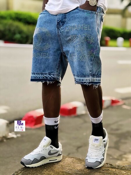 Shorts en jeans déchirés pour homme