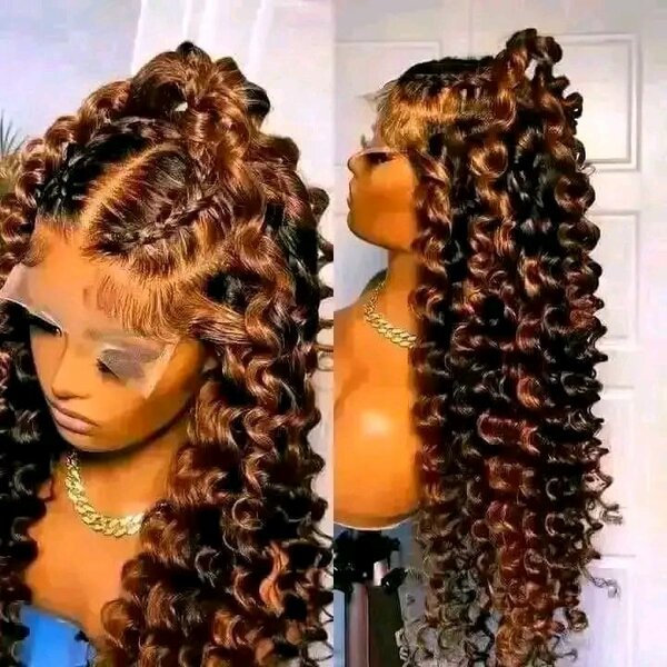 Perruque longue soyeuse