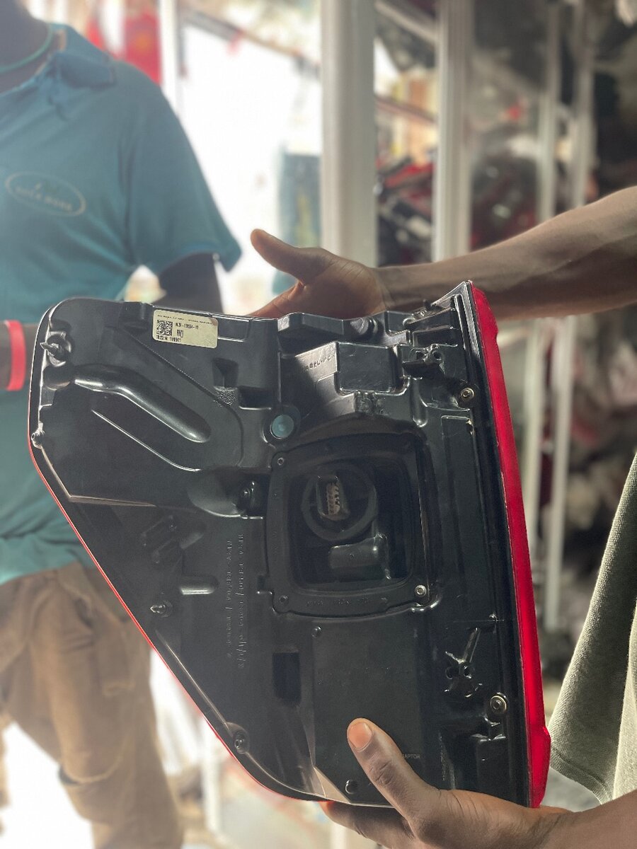 F150 23 taillight right