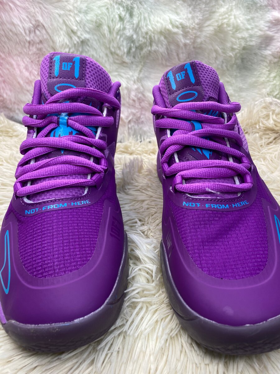 Chaussures de sport violettes