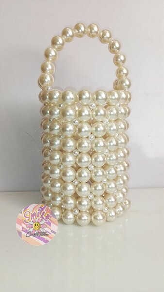 Bucket pearl bag