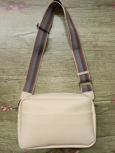 Sac bandoulière élégant