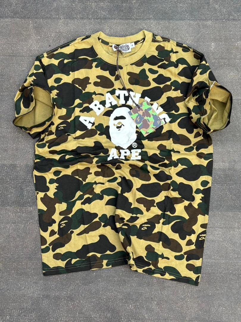 T-shirt graphique BAPE
