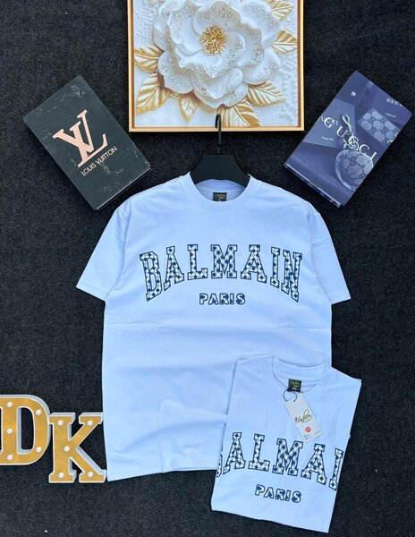 T-shirts Balmain Paris