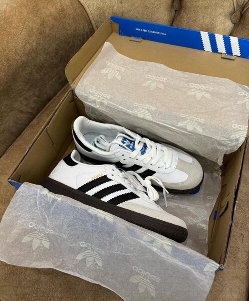 Adidas samba