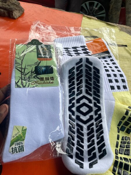 Chaussettes 100%. Coton