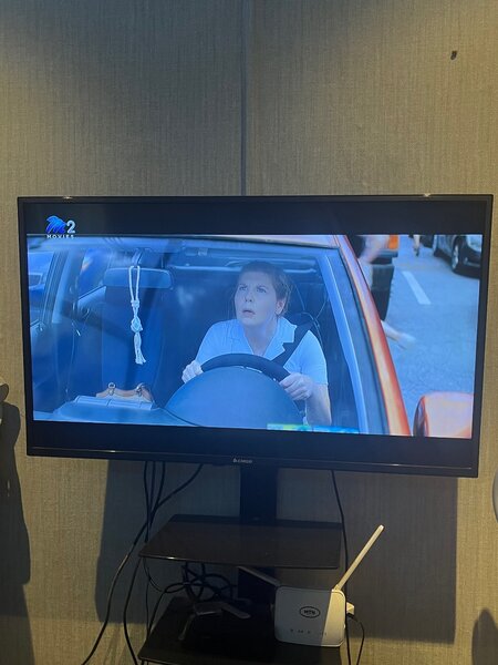 CHIGO digital satellite tv 43