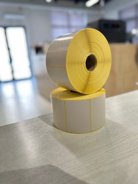 Термотрансферная этикетка самоклеющаяся 58х40(1500эт)