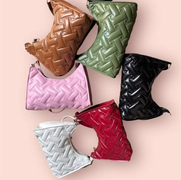 Elegantes petits sacs à main