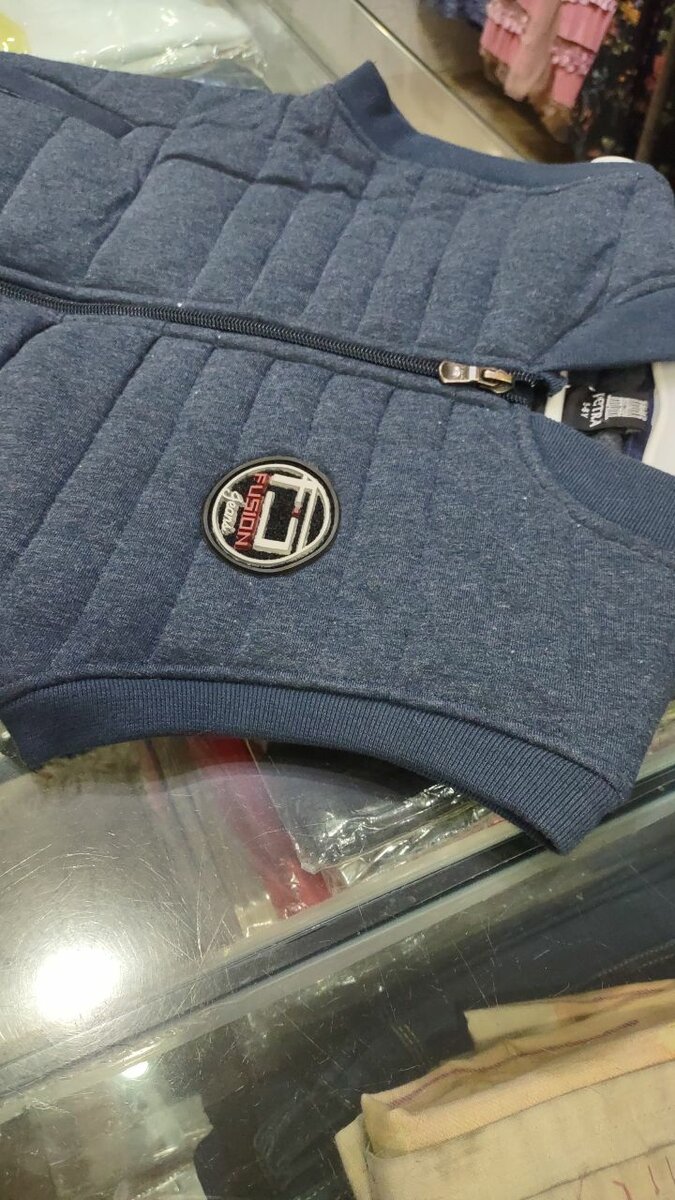 Boys sleeveless upper