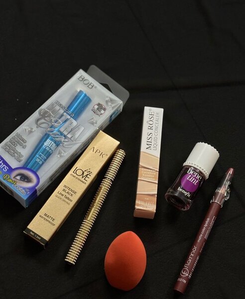 Makeup Deal (6 in 1)