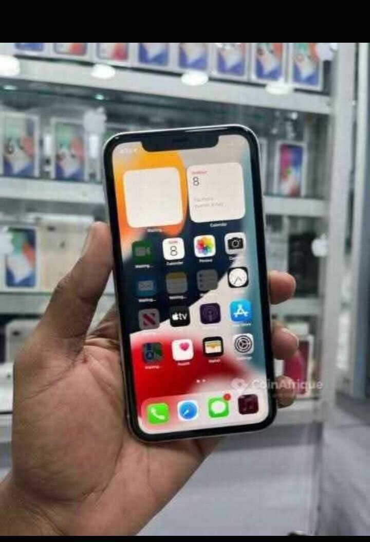 iPhone 11 Blanc 64 Go