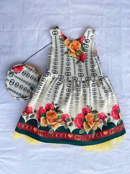 Robe enfant imprimée colorée