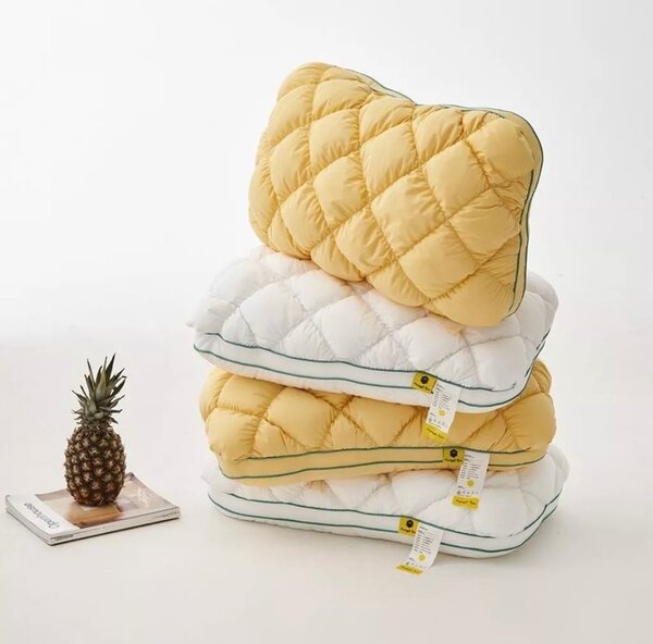 Подушка Pineapple Bun