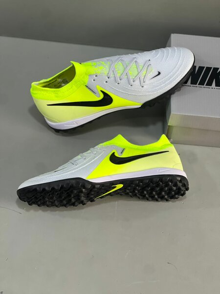 Chaussures de football Nike