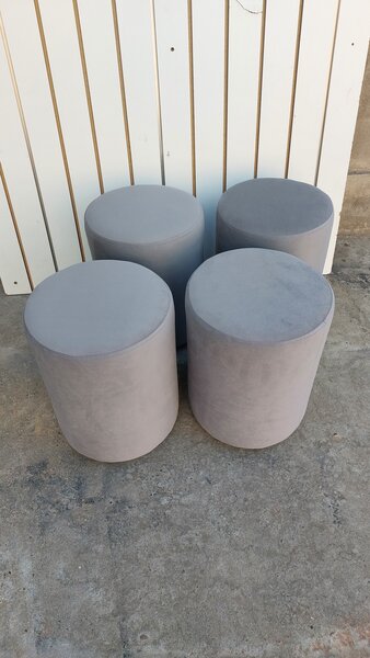 Пуфики . В наличии и на заказ.