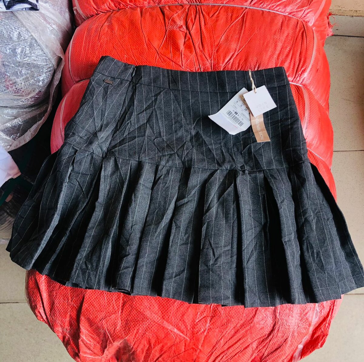 Ladies skirt