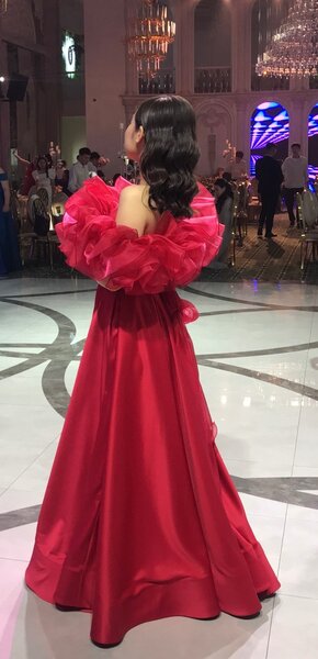 Вечернее платье