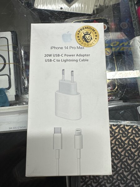 Зарядник айфон