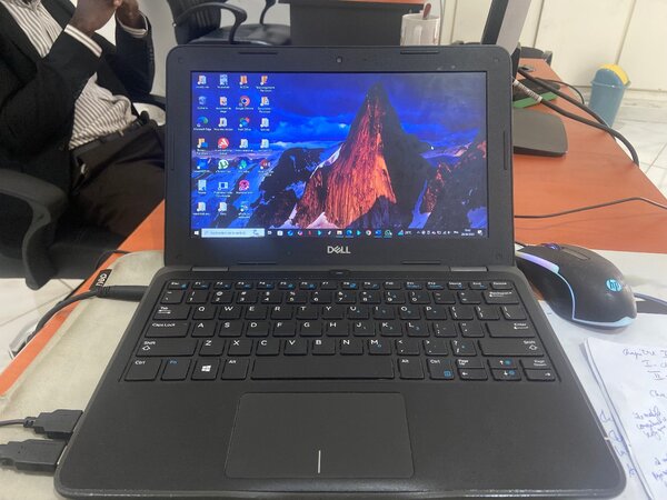 Ordinateur portable Dell compact