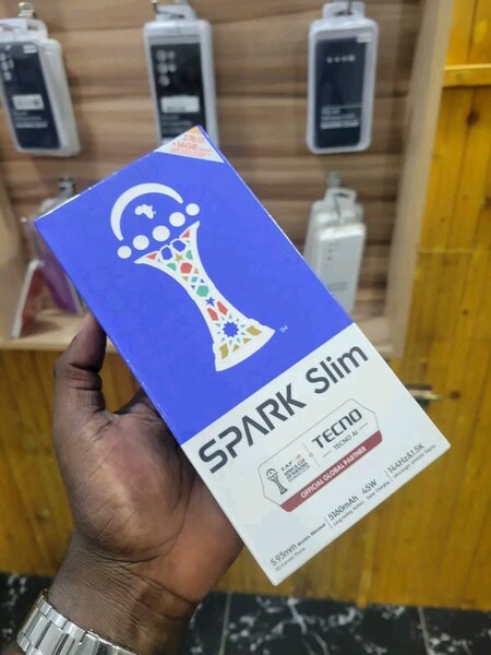 Tecno Spark Slim Smartphone