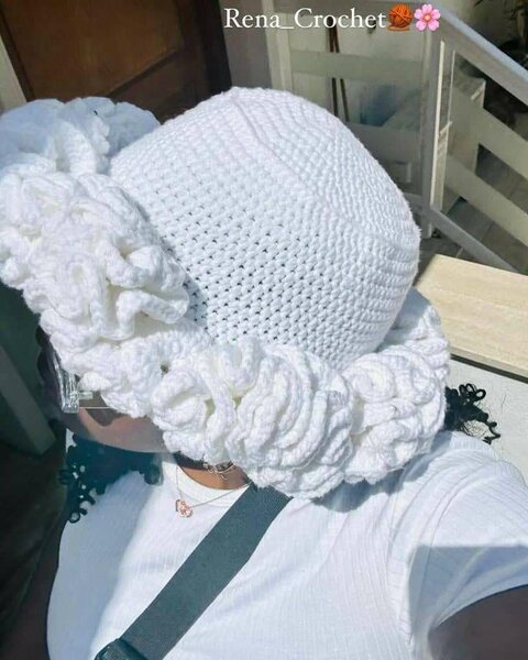 Chapeau élégant au crochet