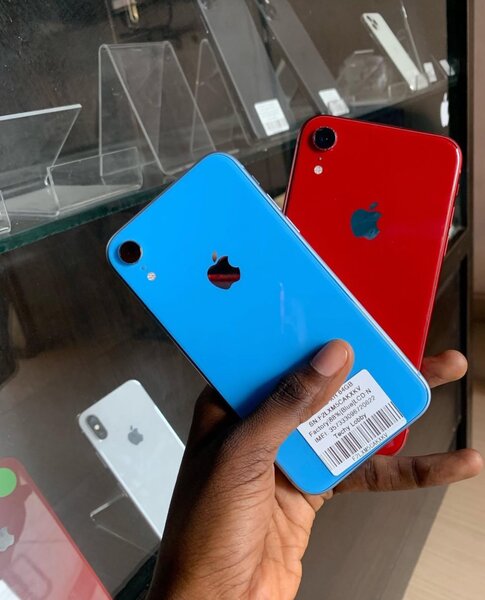 iPhone XR 128GB