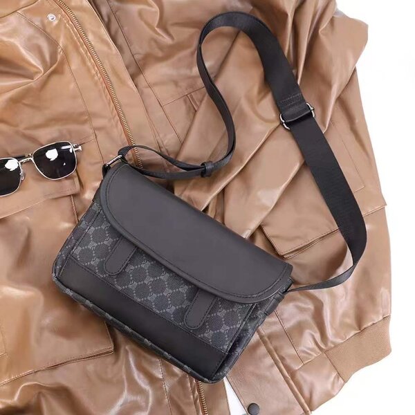 Sac à bandoulière élégant