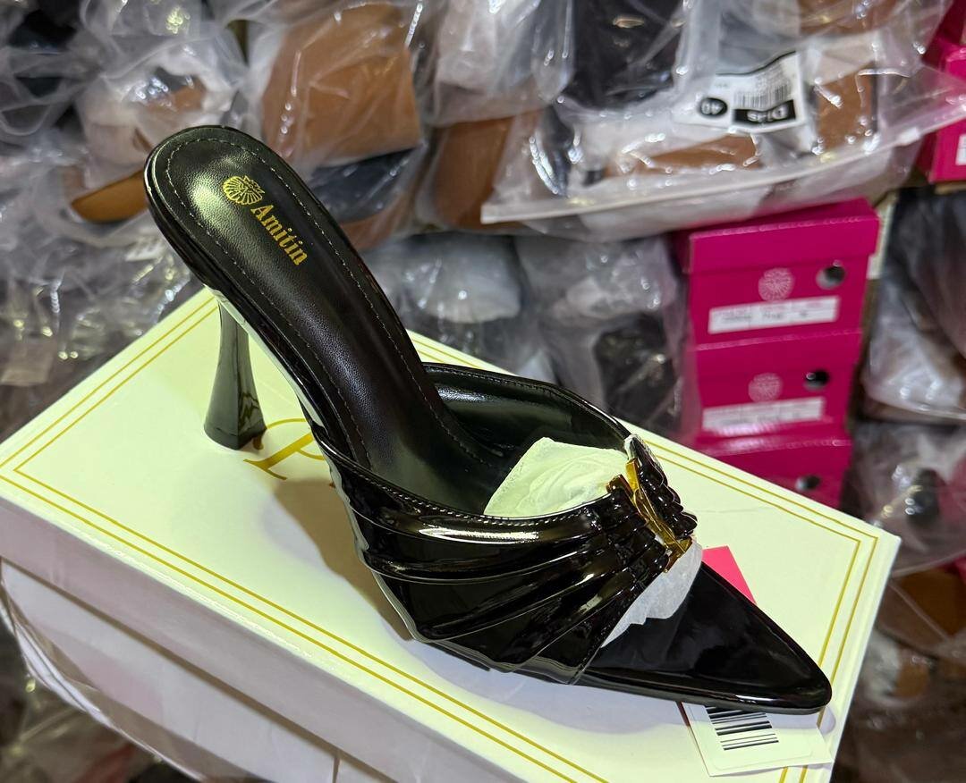 Escarpins Mules Noires Élégantes