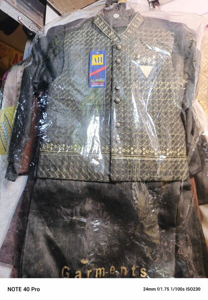 Shalwar kameez with vascoat