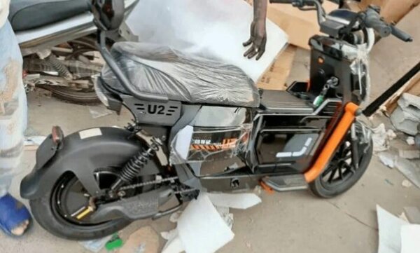 Moto électrique pliante U2 noir