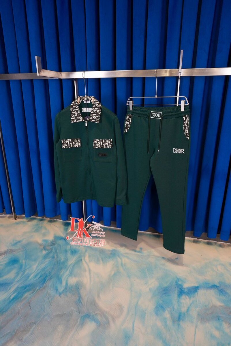 Ensemble vert élégant Dior