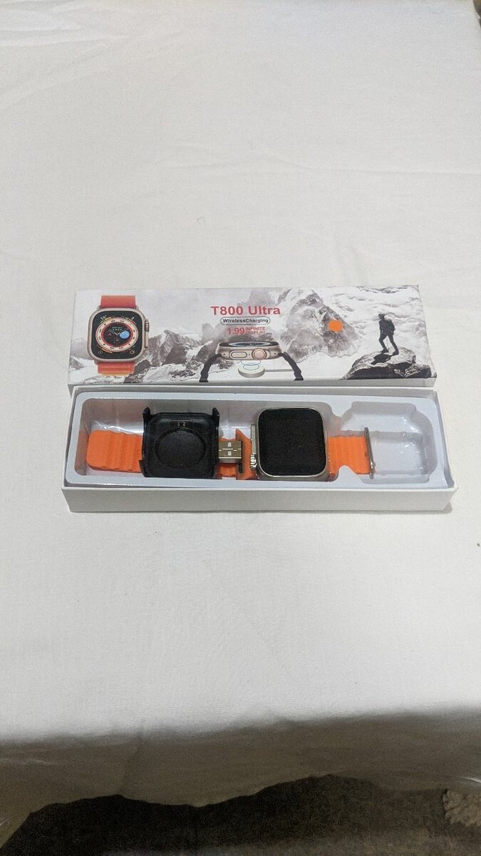 REDUCED TO CLEAR!! T800 Smart Watch   Features: Calls, BT Mu