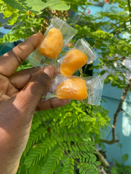 Bonbons fruités emballés