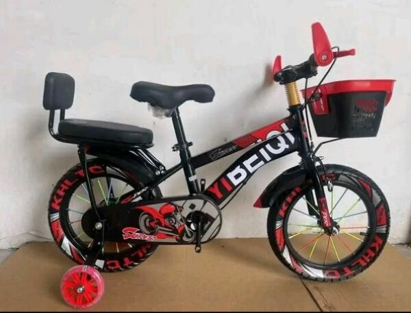 Vélo enfant avec roulettes