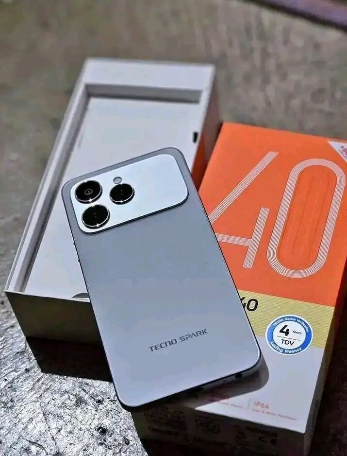 Tecno Spark 40 - Smartphone