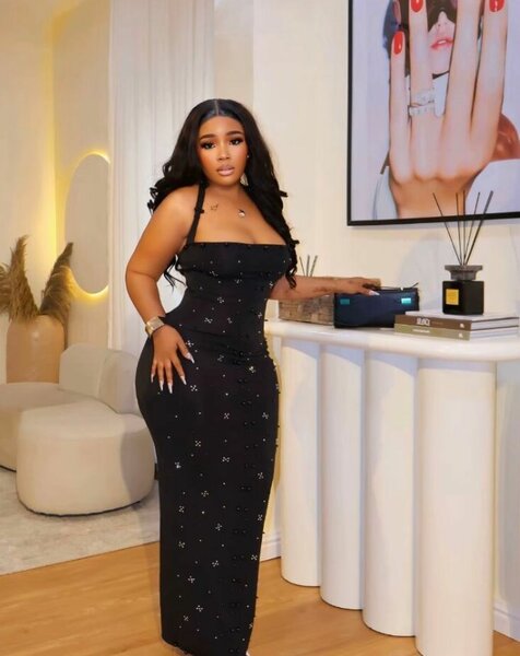 Robe noire de soirée